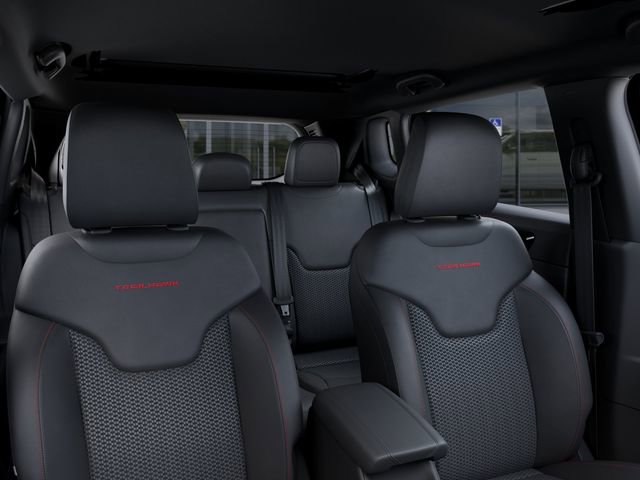 New 2026 Jeep Compass Trailhawk w/ Sun, Sound & Navigation Group image 26