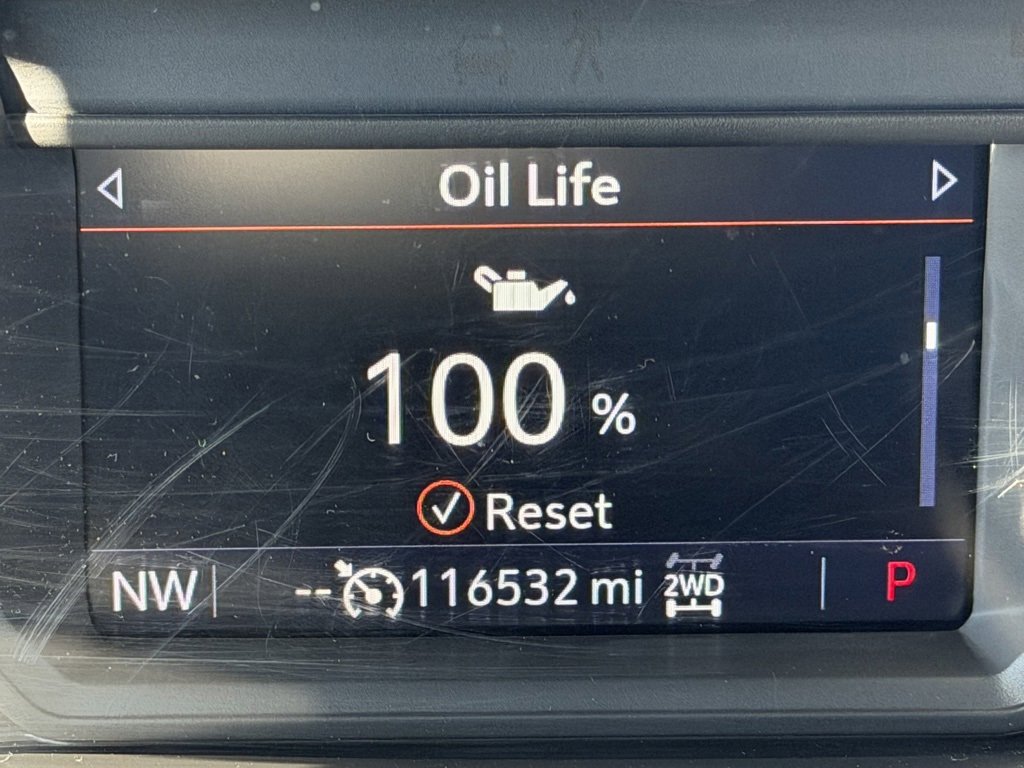 Used 2021 GMC Sierra 2500 SLE w/ SLE Value Package; image 14