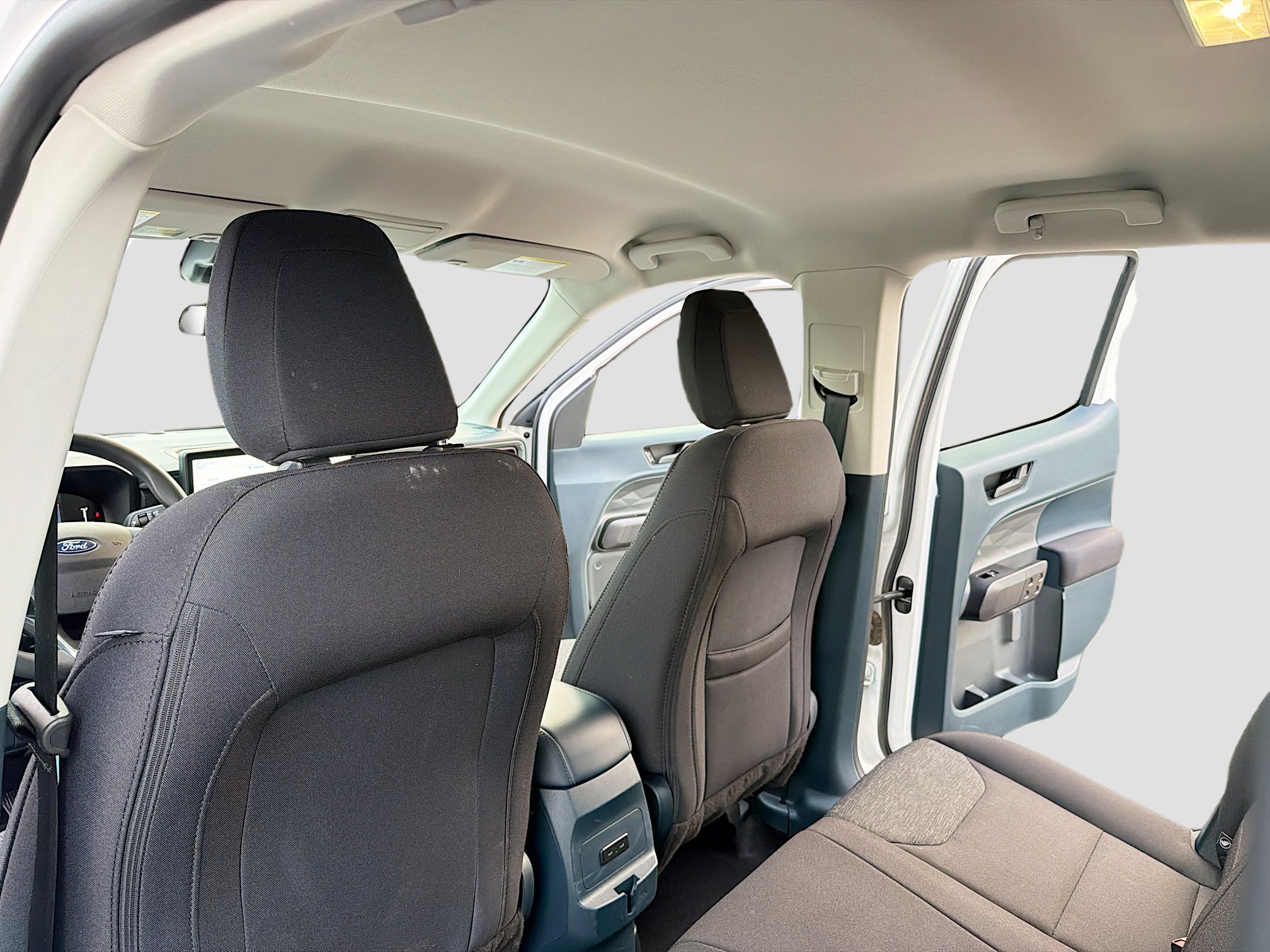 Used 2025 Ford Maverick XL w/ Equipment Group 102A AWD/4WD image 6