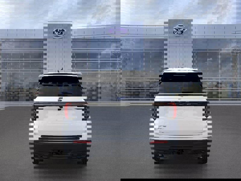 New 2025 Ford Explorer Active image 5