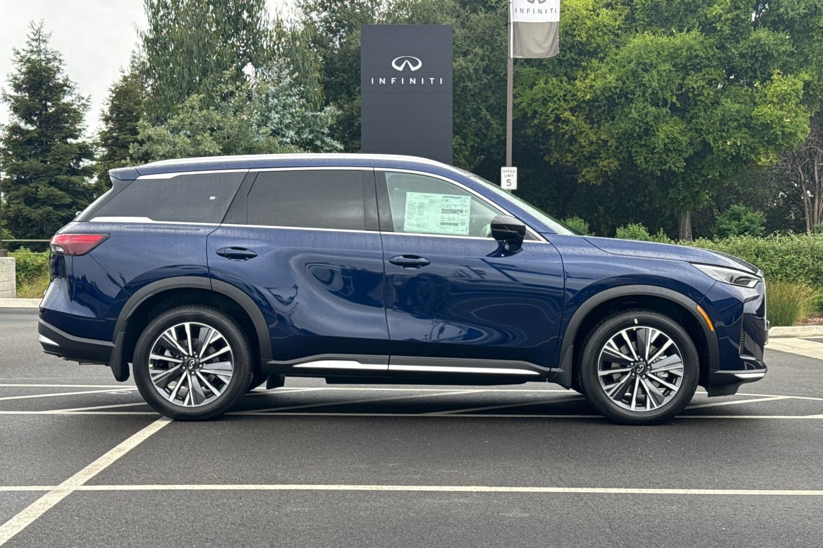 New 2026 INFINITI QX60 Luxe AWD/4WD image 6