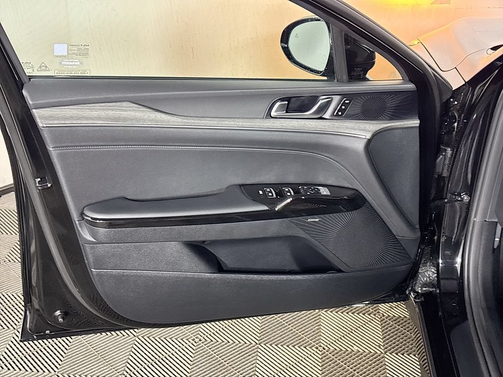 Used 2025 Kia K5 EX FWD image 10