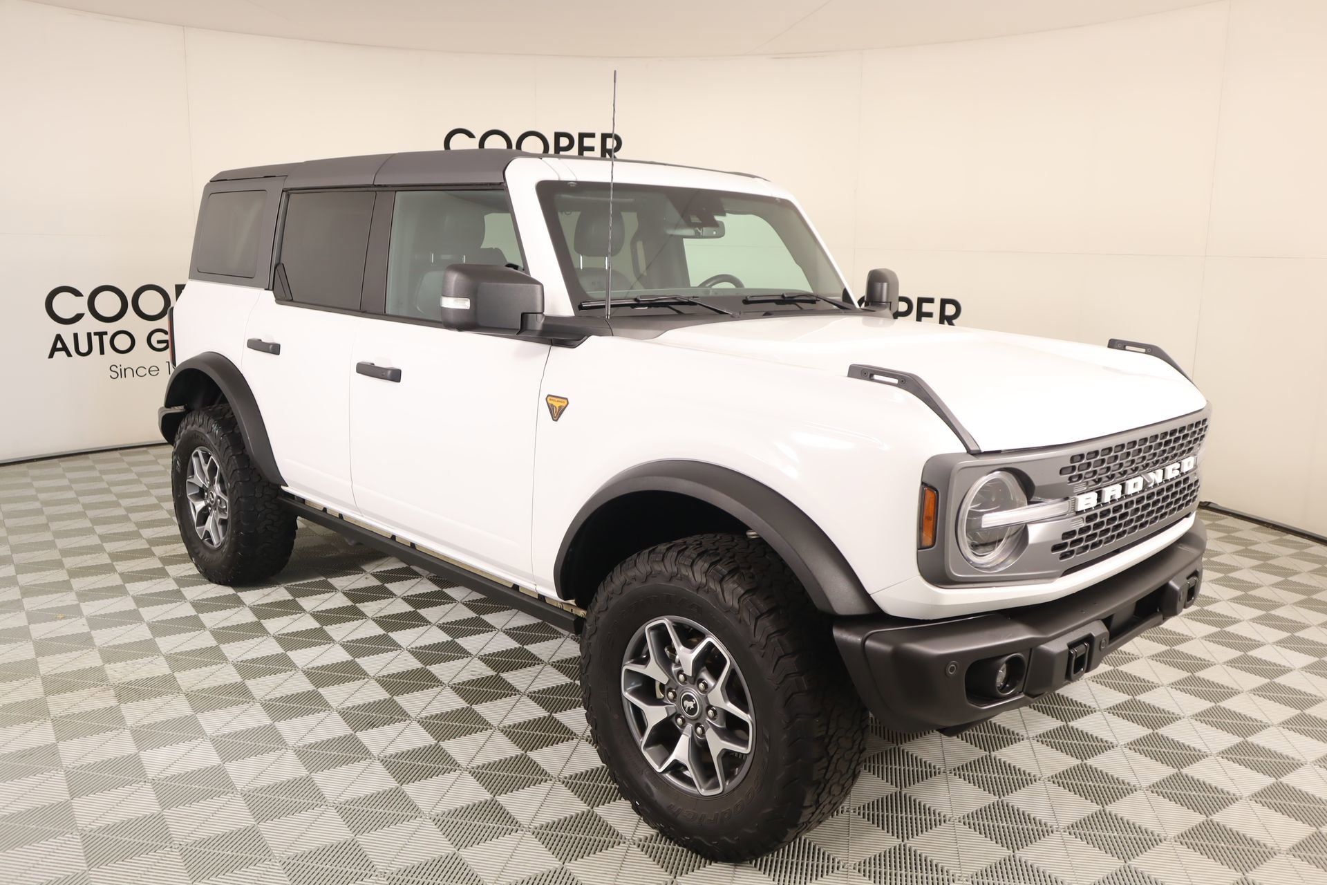 Used 2023 Ford Bronco Badlands