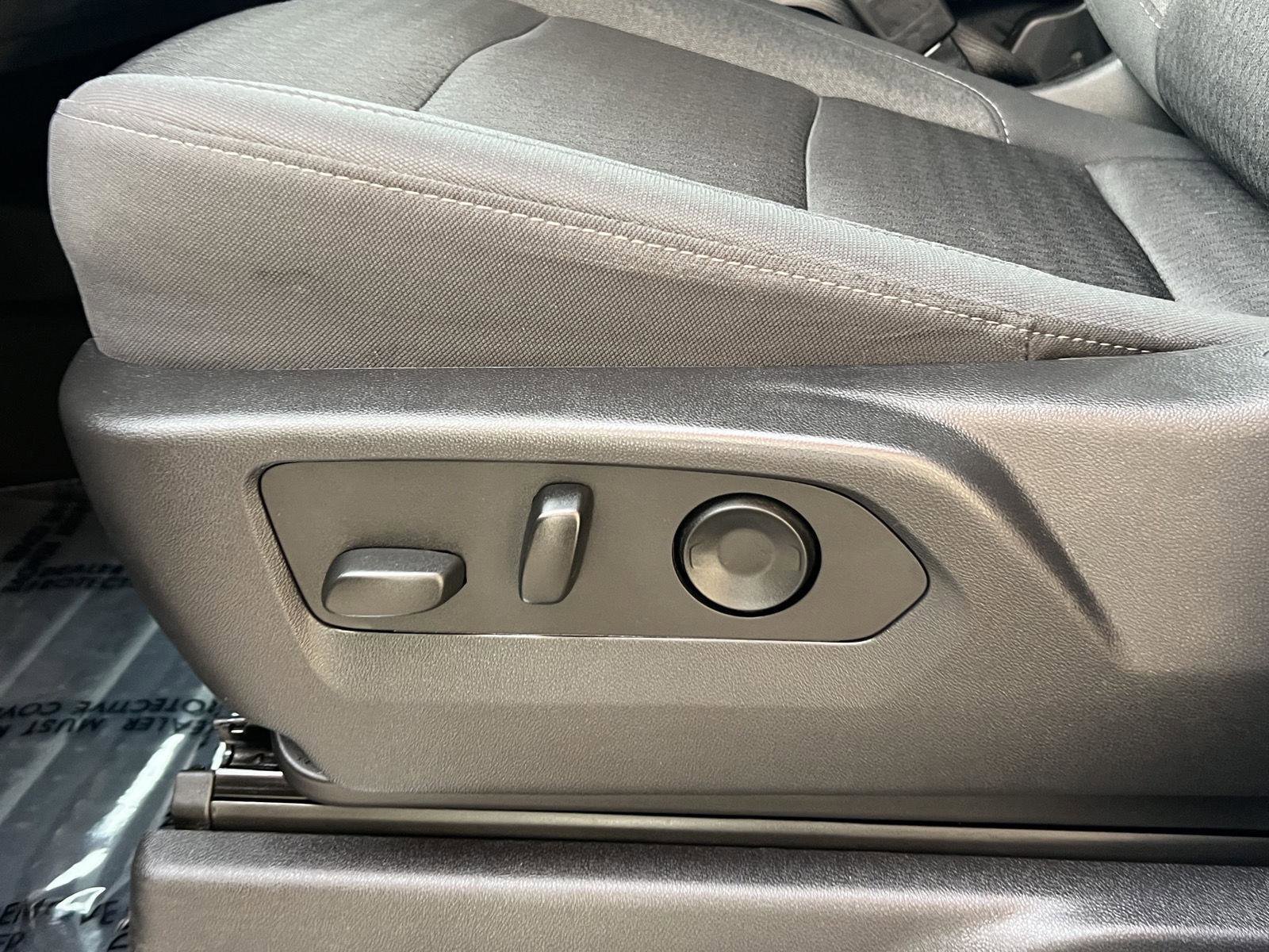 Used 2024 GMC Sierra 2500 SLE image 29