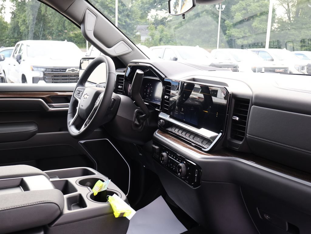 New 2026 Chevrolet Silverado 1500 LT AWD/4WD image 38