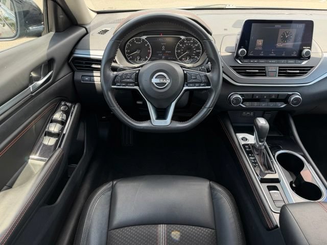 Used 2023 Nissan Altima 2.5 SR AWD/4WD image 13