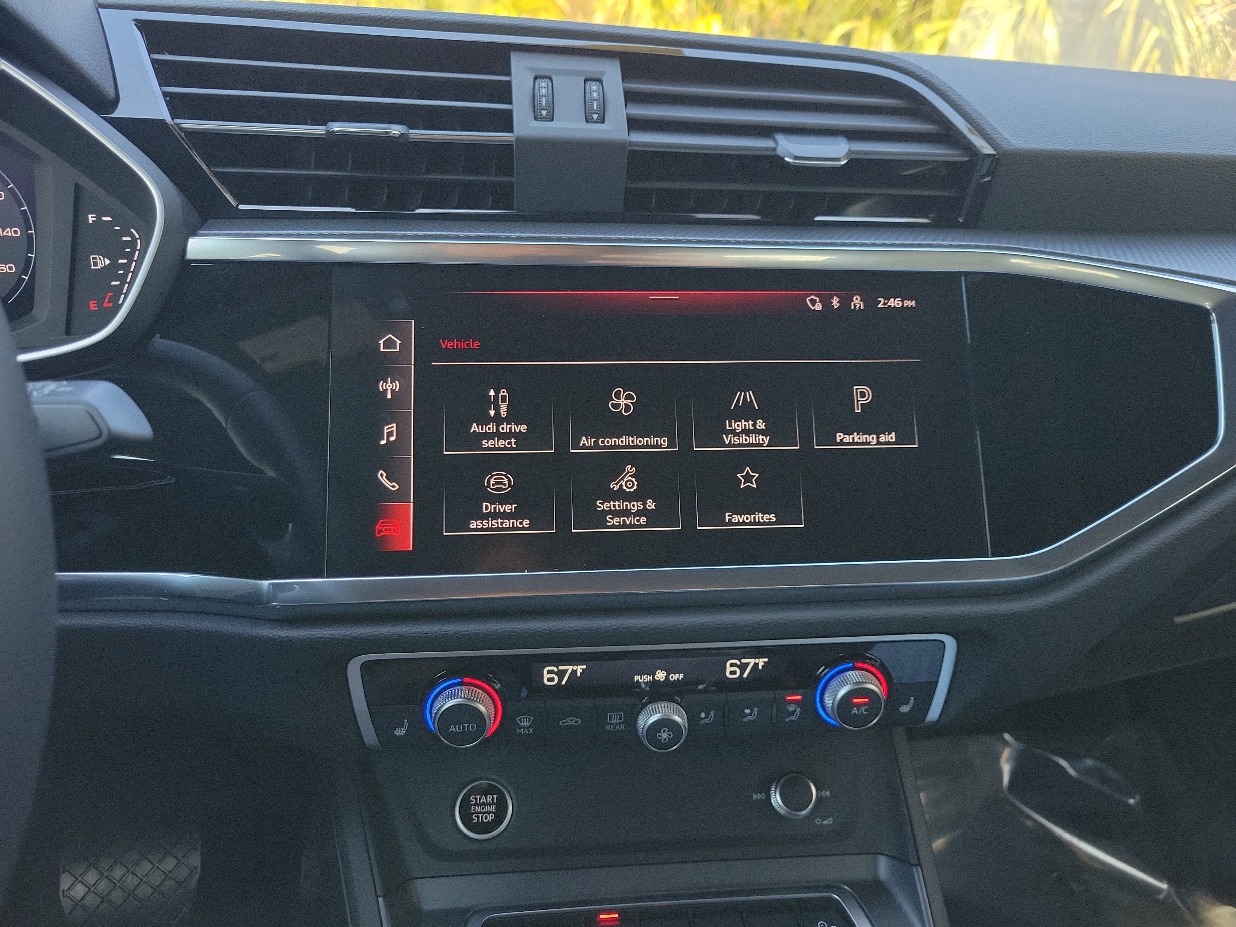 Certified 2025 Audi Q3 2.0T Premium w/ Convenience Package AWD/4WD image 24