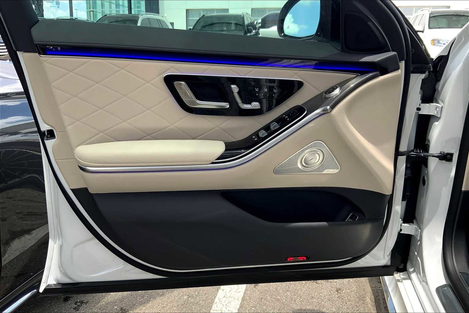 New 2025 Mercedes-Benz S 580 4MATIC Sedan image 15