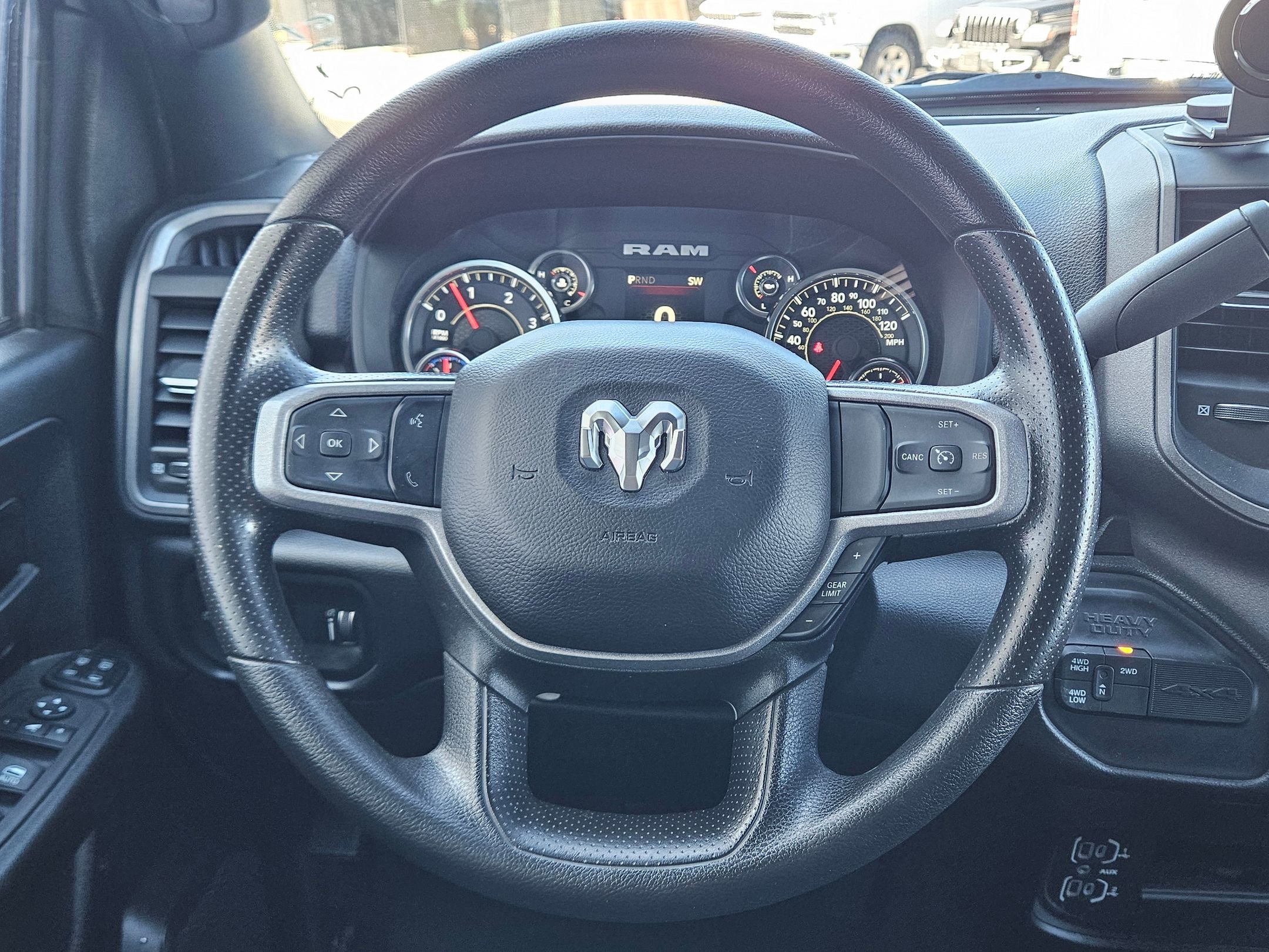 Used 2024 RAM 3500 Tradesman w/ Chrome Appearance Group image 15