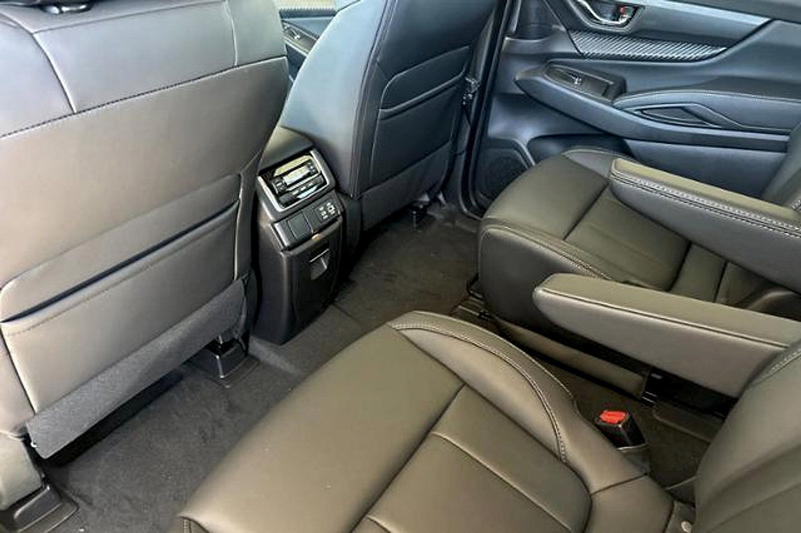New 2026 Subaru Ascent Premium AWD/4WD image 12