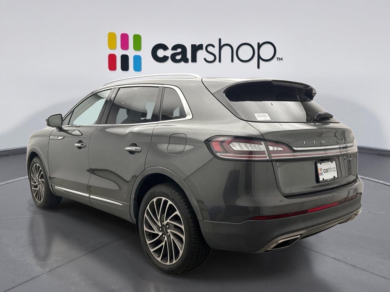 Used 2019 Lincoln Nautilus Reserve AWD/4WD image 3