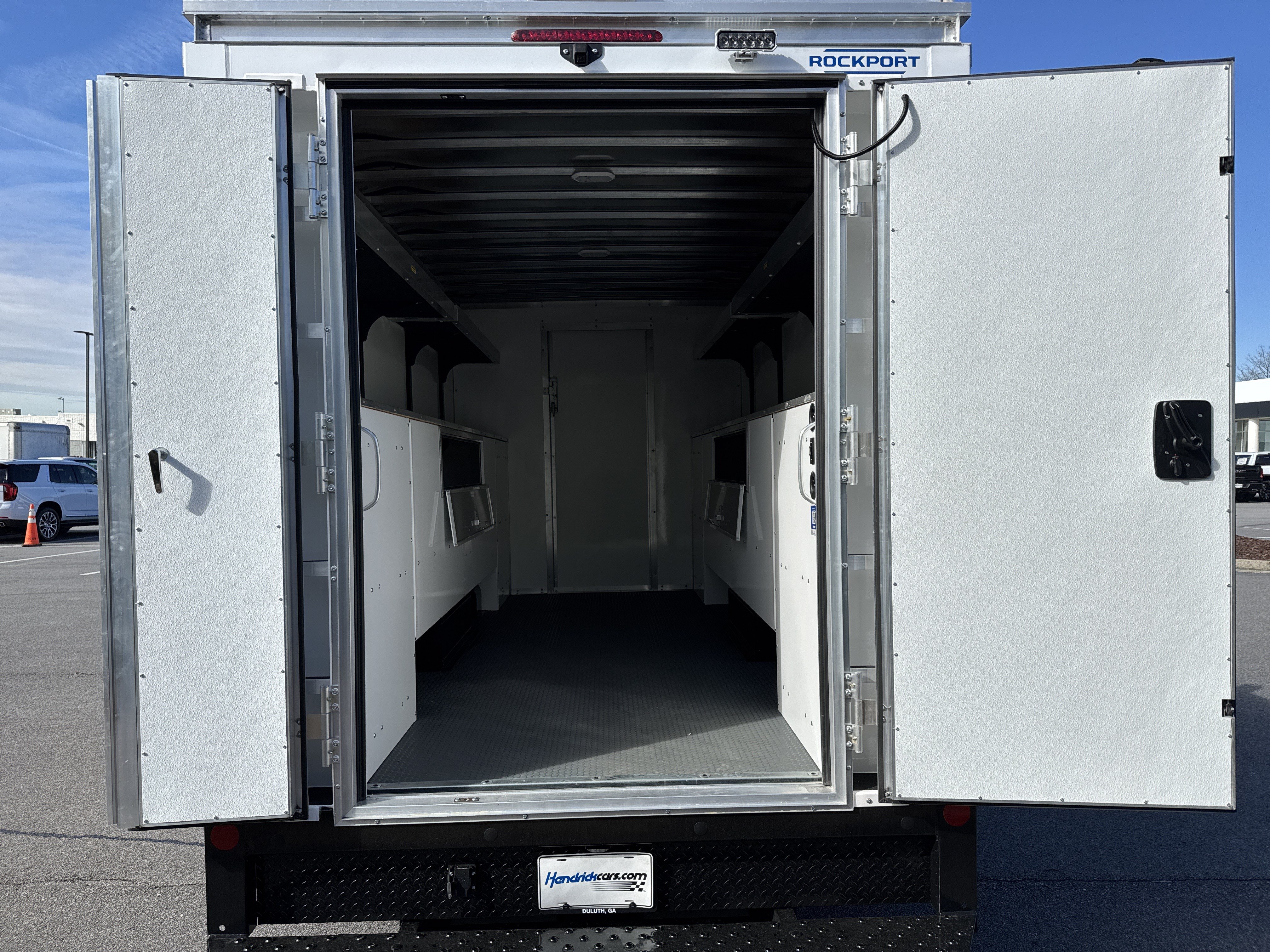 New 2026 GMC Savana 3500 w/ Power Convenience Package RWD image 31