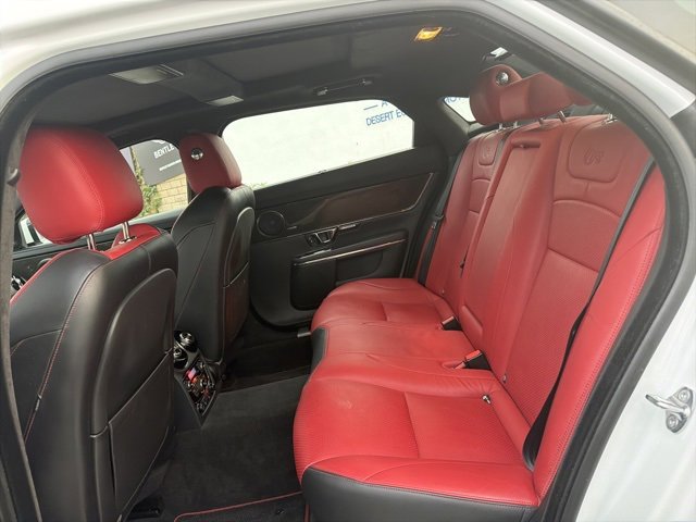 Used 2015 Jaguar XJ R LWB image 10