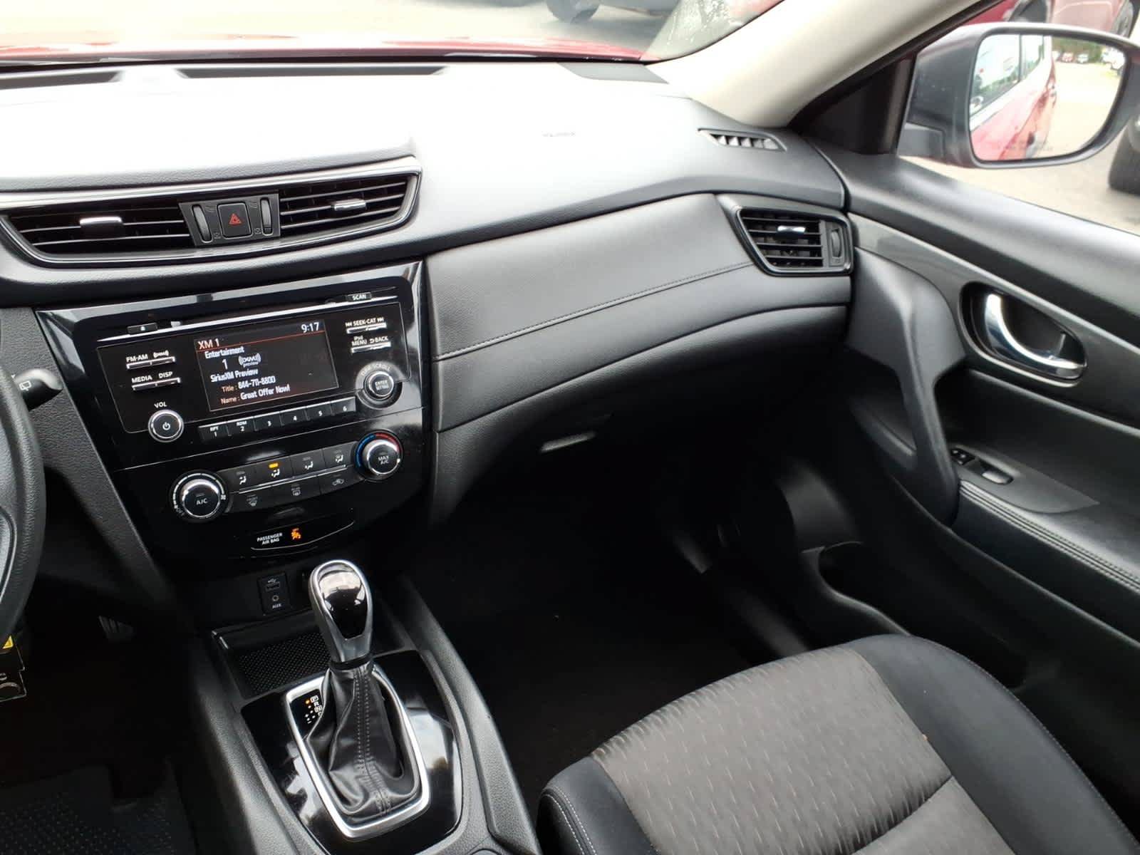 Used 2017 Nissan Rogue S FWD image 14