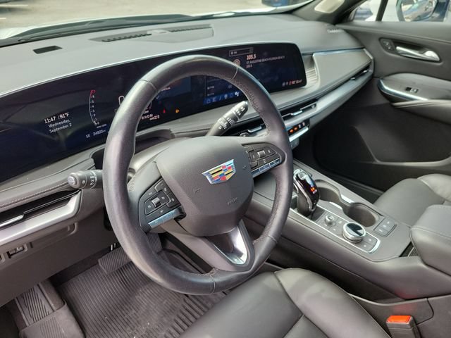 Used 2024 Cadillac XT4 Premium Luxury AWD/4WD image 23