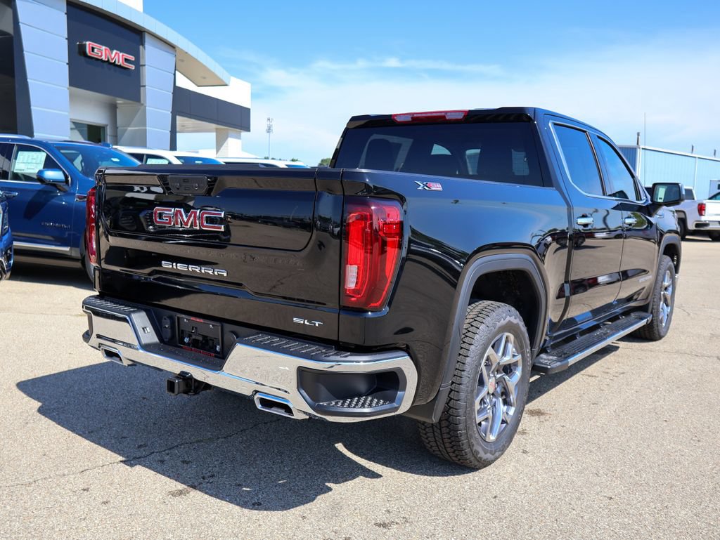 New 2026 GMC Sierra 1500 SLT w/ SLT Premium Package AWD/4WD image 3