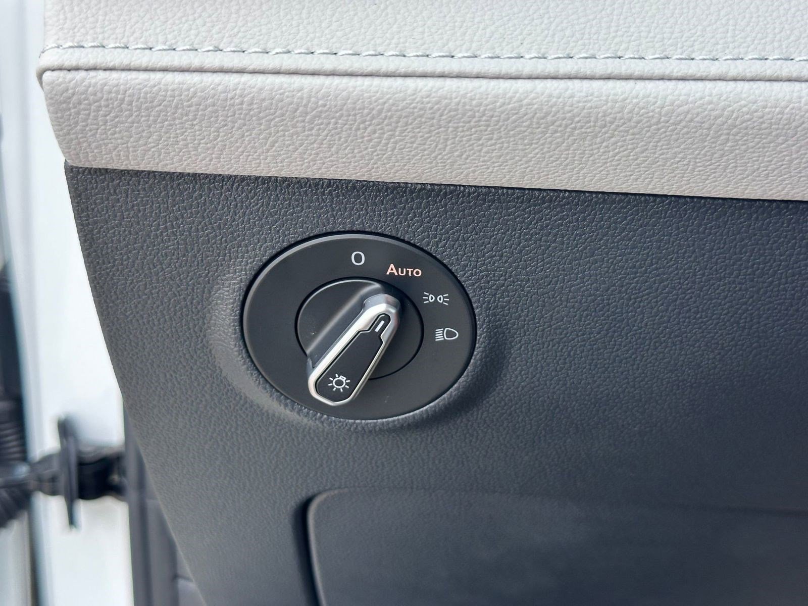 New 2026 Volkswagen Taos S image 17