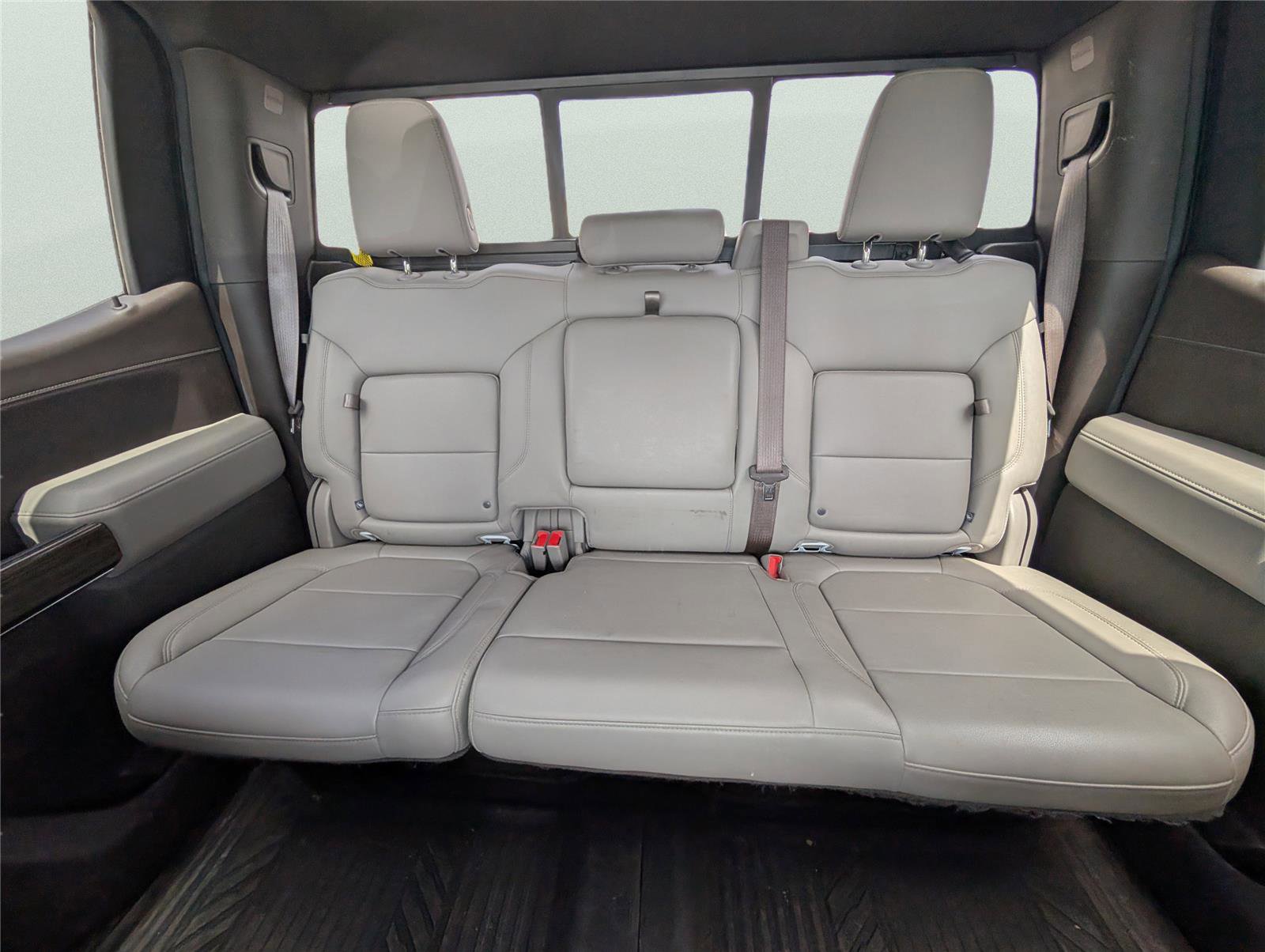 Used 2021 Chevrolet Silverado 1500 LT w/ All Star Edition Plus image 14