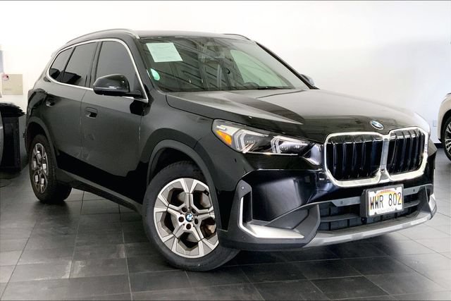 Certified 2023 BMW X1 xDrive28i w/ Convenience Package AWD/4WD image 2
