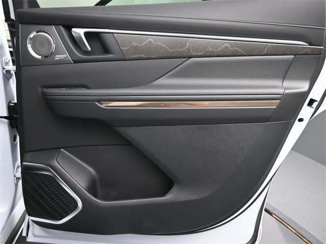 New 2026 Buick Enclave Avenir w/ Super Cruise Package image 17