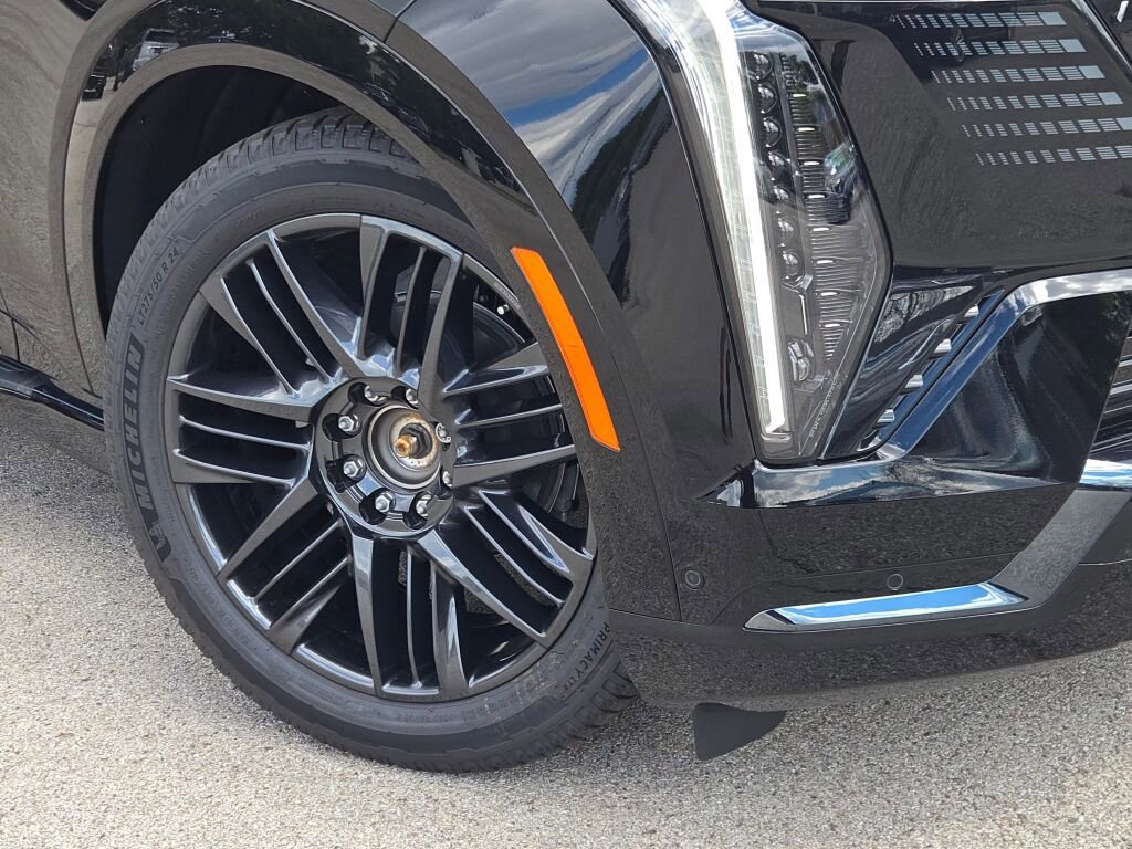New 2026 Cadillac Escalade IQ Sport 2 w/ LPO, ONYX Package AWD/4WD image 3