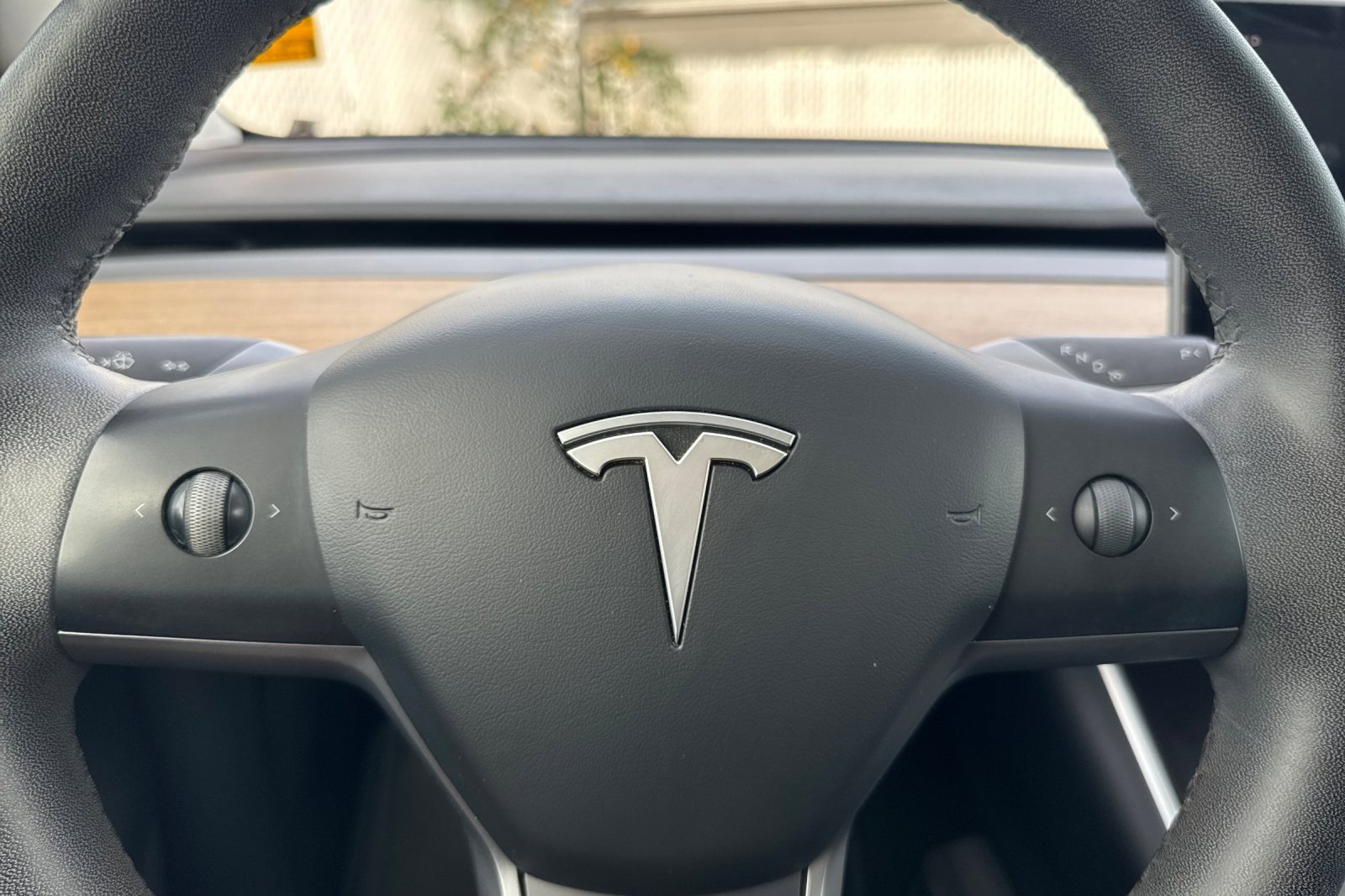 Used 2020 Tesla Model Y Long Range image 20