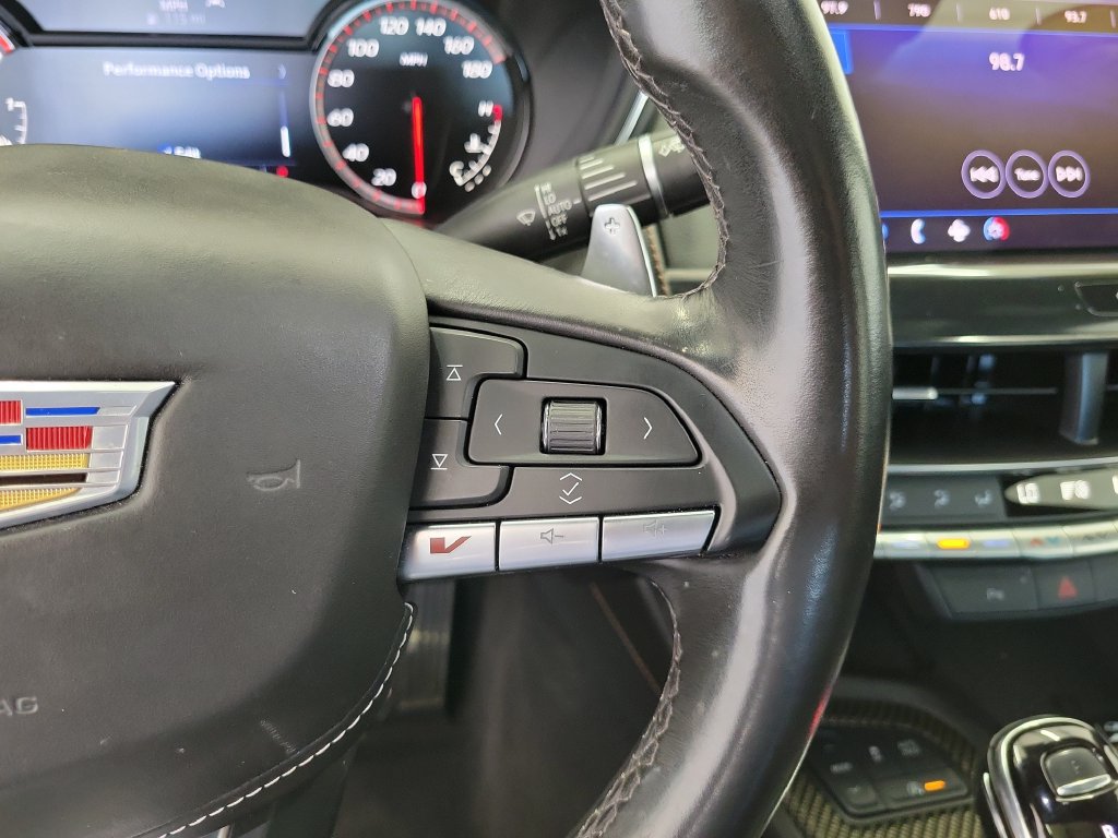 Used 2022 Cadillac CT5 V RWD image 23