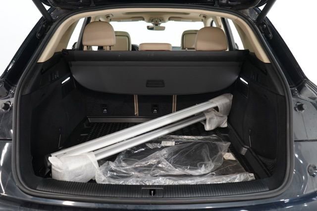 Used 2020 Audi Q5 2.0T Premium w/ Convenience Package image 32