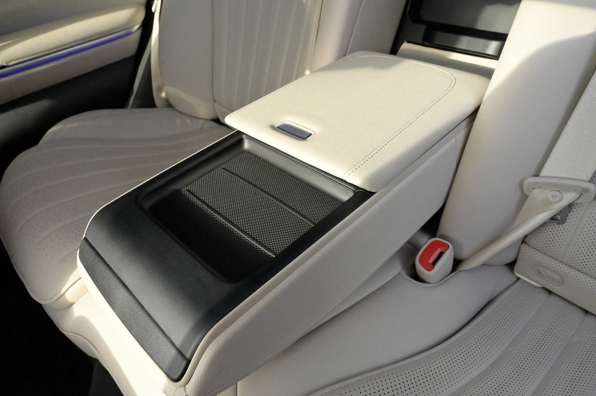 Used 2022 Mercedes-Benz S 580 4MATIC Sedan image 40