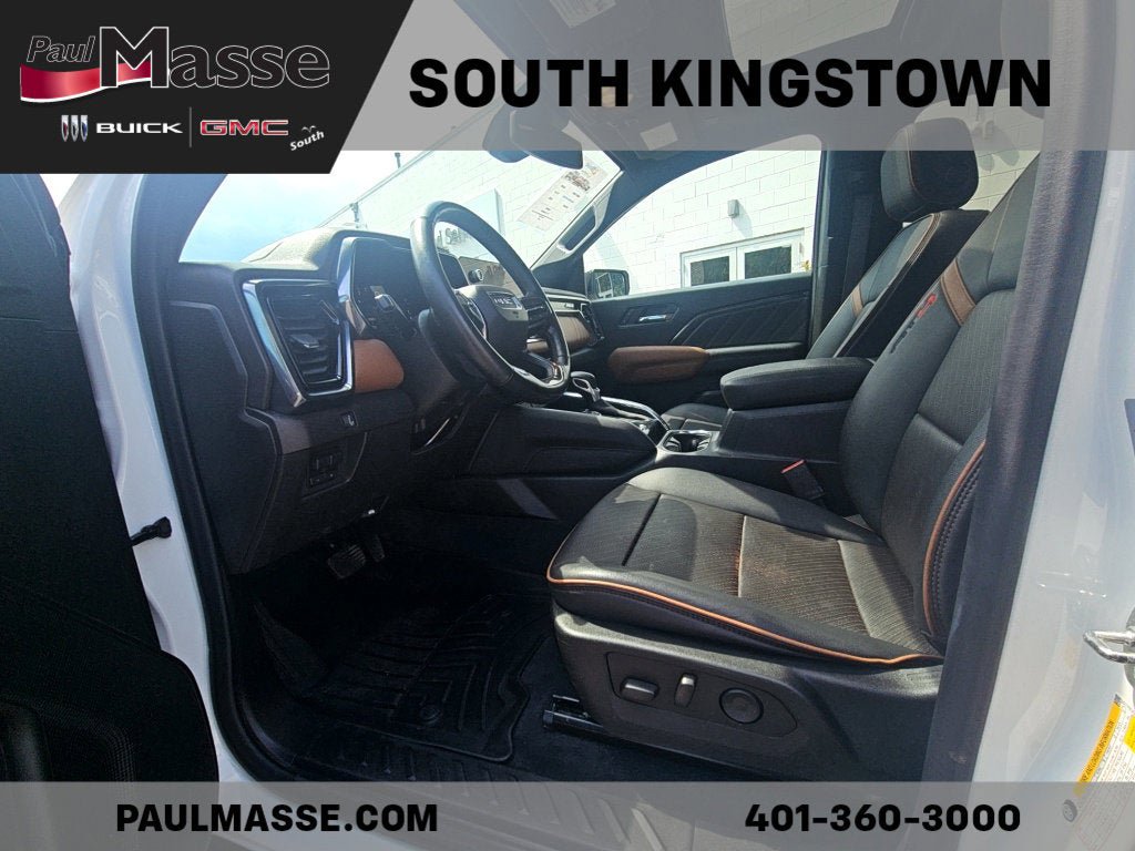 Used 2023 GMC Canyon AT4 w/ AT4 Premium Package AWD/4WD image 14