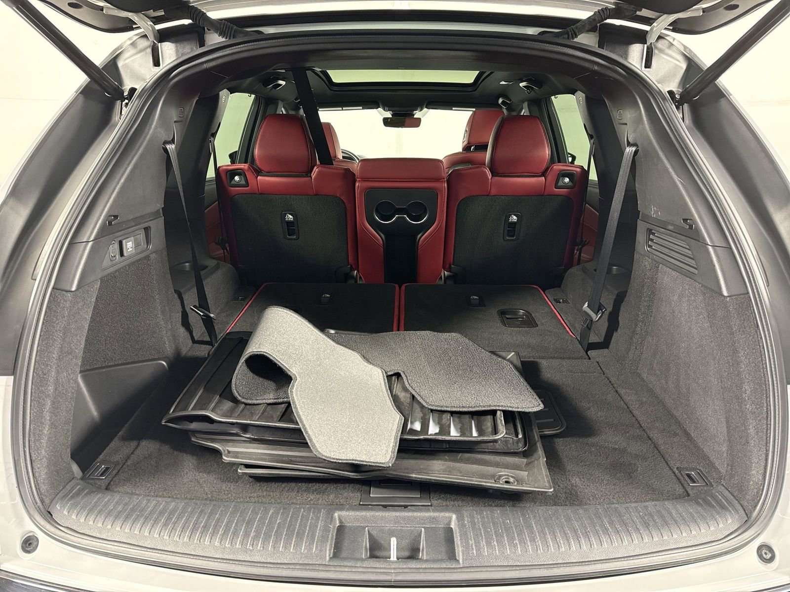 Used 2024 Acura MDX A-Spec image 33