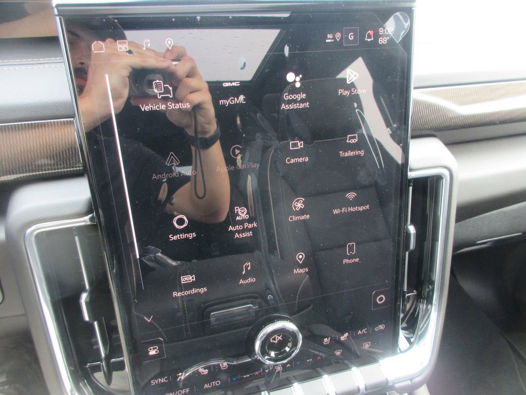 New 2026 GMC Yukon Elevation image 20