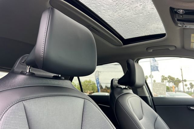 Used 2025 Kia Niro Wave image 22
