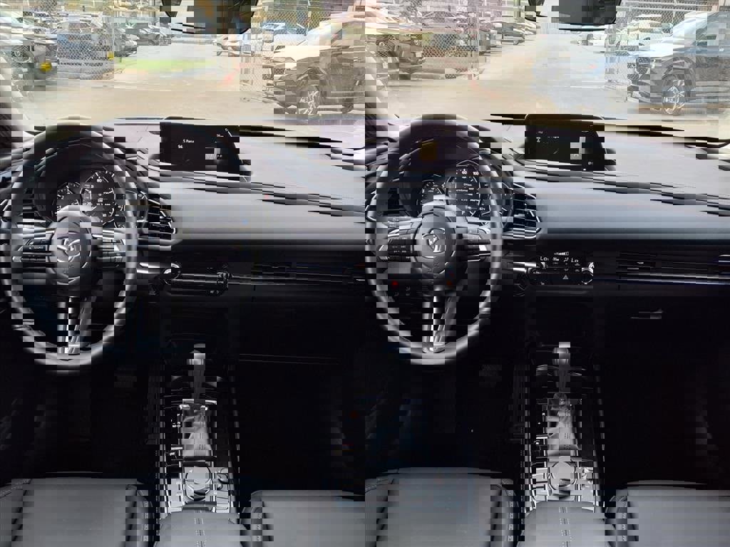 Certified 2025 MAZDA CX-30 AWD 2.5 S w/ Preferred Package image 5