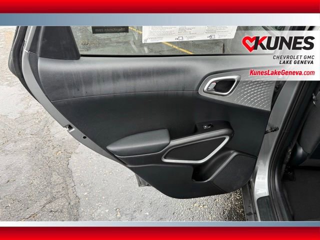 Used 2024 Kia Soul LX w/ Option Group 015 FWD image 15