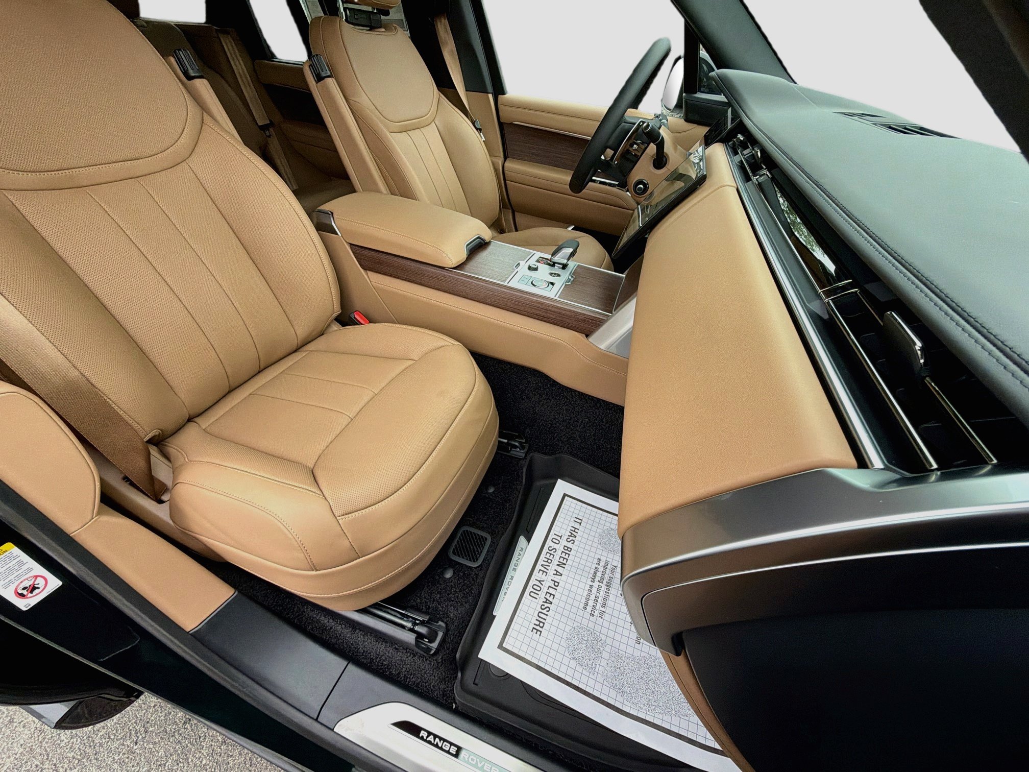 New 2027 Land Rover Range Rover SE AWD/4WD image 16