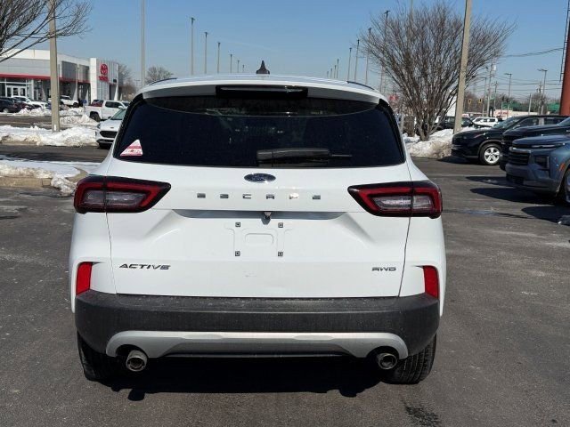 Used 2023 Ford Escape Active image 5