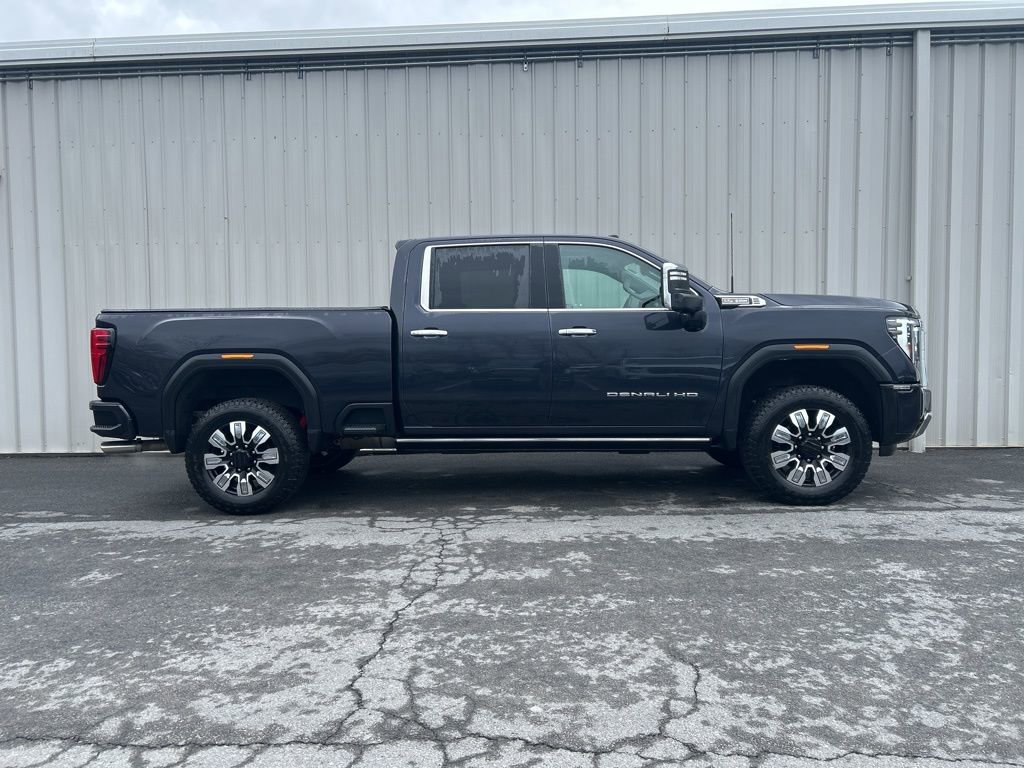 Certified 2024 GMC Sierra 2500 Denali w/ Denali Reserve Package image 2