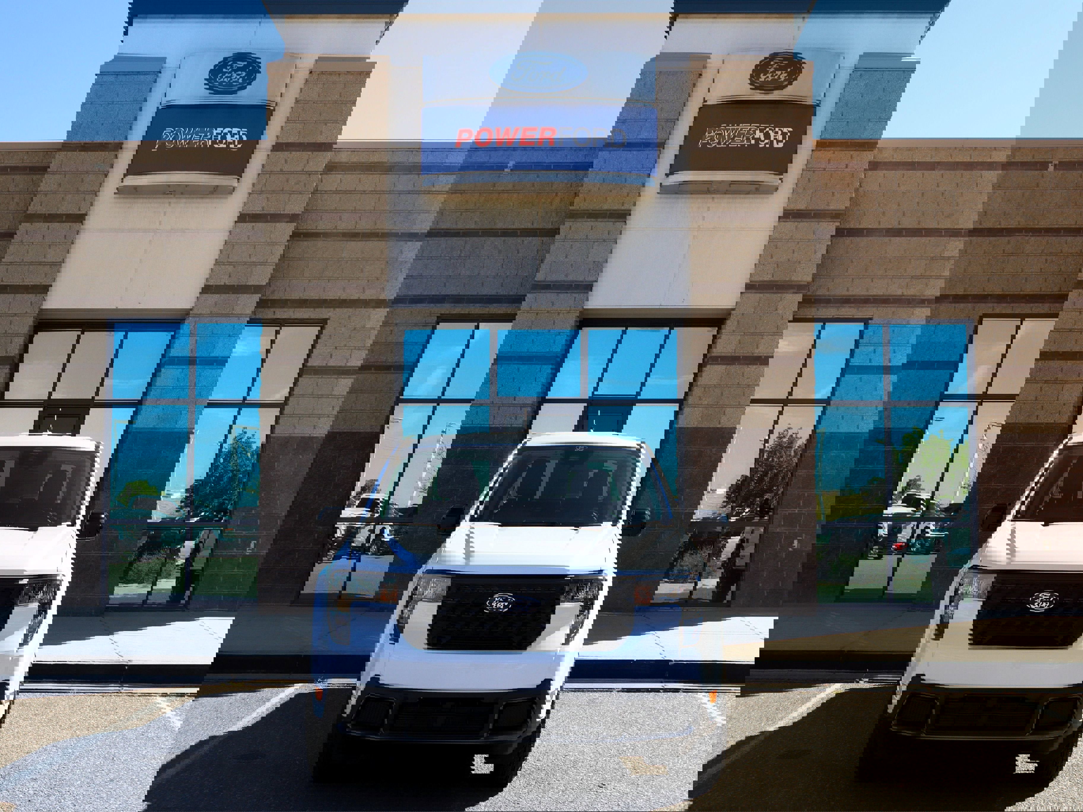 New 2026 Ford Maverick XLT image 3