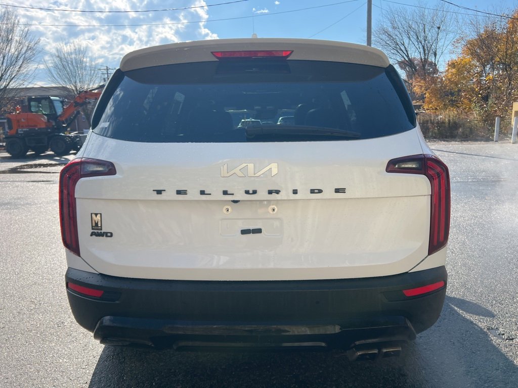 Certified 2022 Kia Telluride SX w/ SX Prestige Package image 4