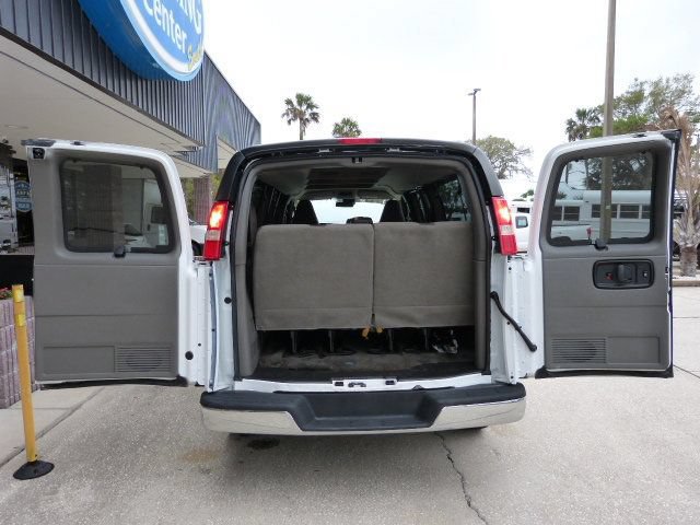 Used 2019 Chevrolet Express 3500 LT w/ LT Preferred Equipment Group RWD image 14