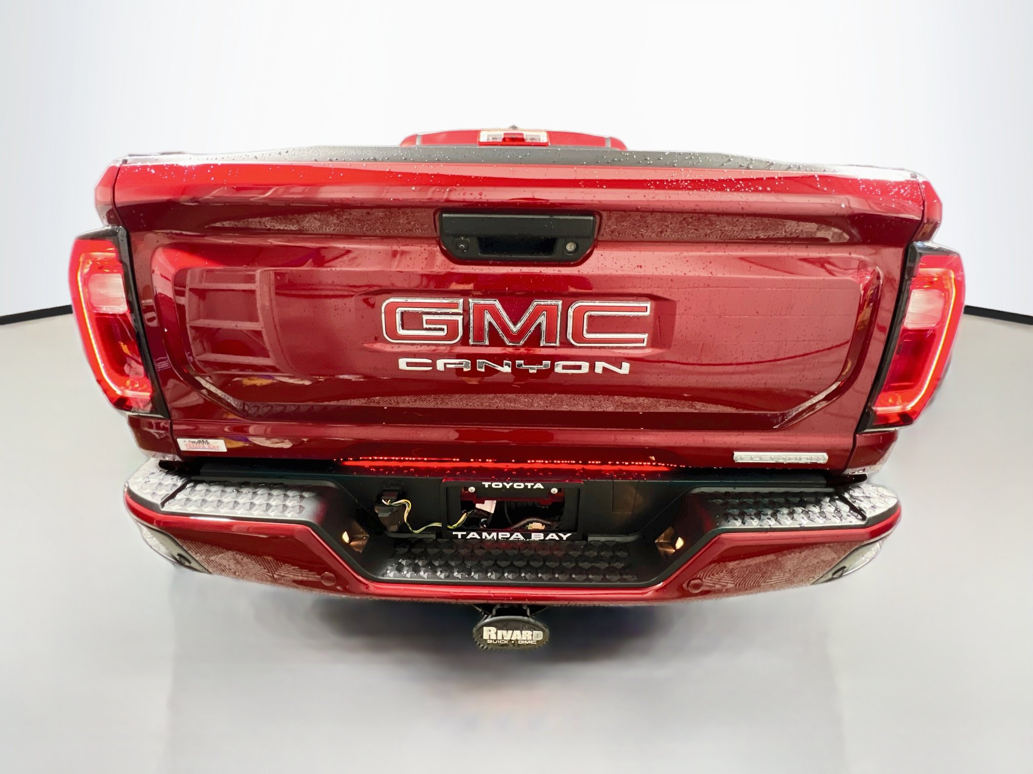 Used 2024 GMC Canyon Elevation w/ Convenience Package RWD image 6