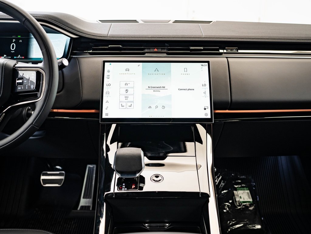 New 2026 Land Rover Range Rover Sport Dynamic SE image 30