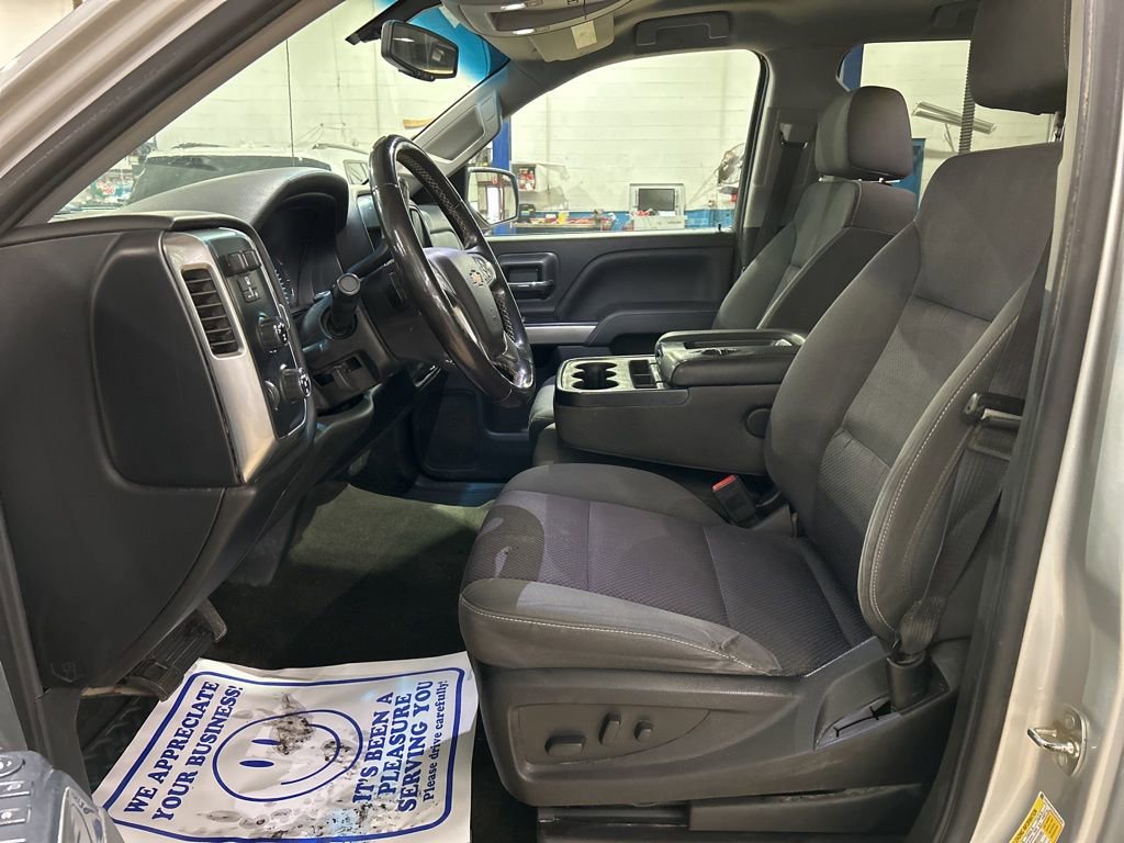 Used 2018 Chevrolet Silverado 1500 LT w/ All Star Edition image 13