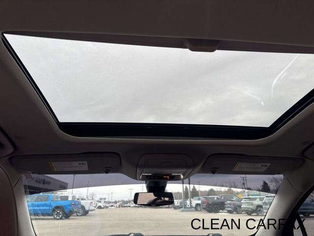 Used 2019 Buick Enclave Avenir w/ Avenir Technology Package AWD/4WD image 22