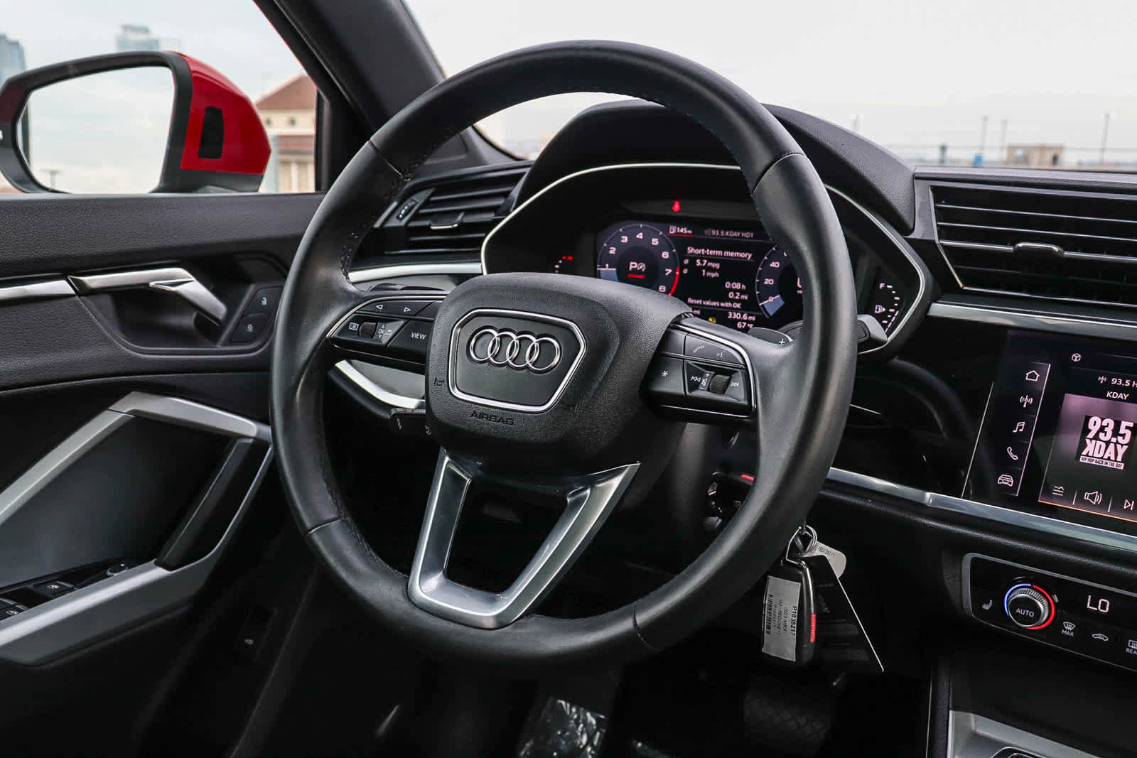 Used 2023 Audi Q3 2.0T Premium w/ 19" Wheel Package image 22