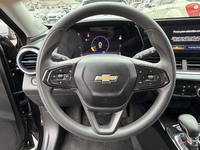 Used 2024 Chevrolet Trax LT image 25