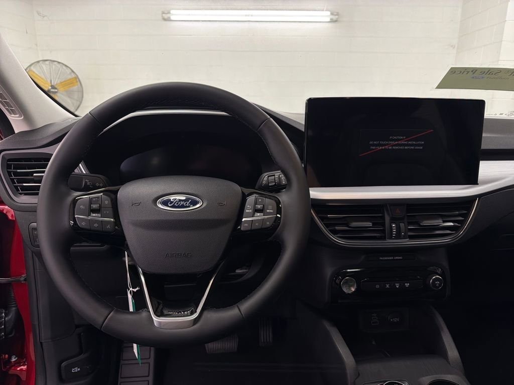 New 2026 Ford Escape Platinum w/ Class II Trailer Tow Package image 8