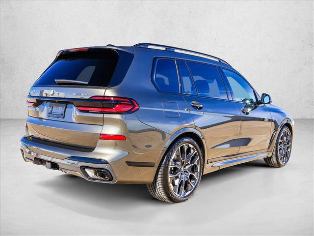 New 2027 BMW X7 xDrive40i w/ M Sport Package AWD/4WD image 5