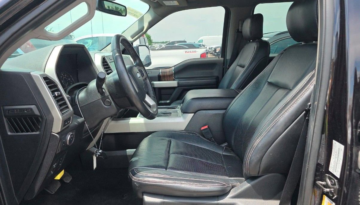 Used 2019 Ford F150 Lariat w/ Equipment Group 502A Luxury AWD/4WD image 5